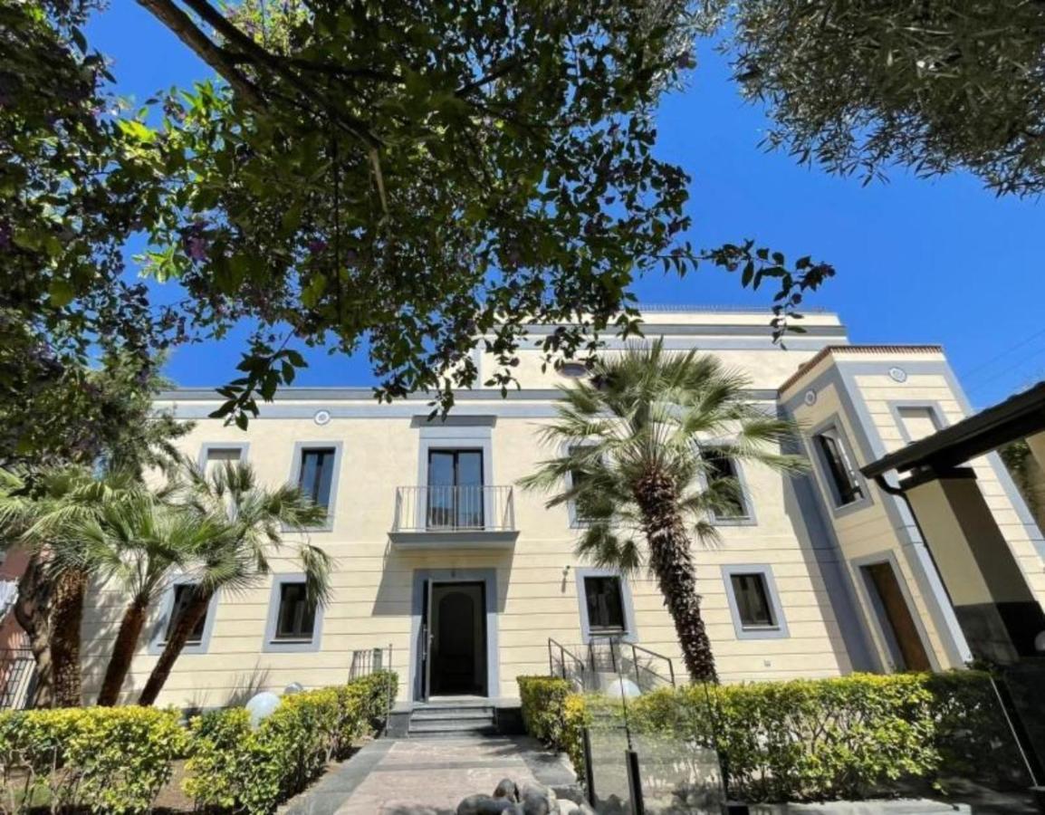 Boutique Hotel Palazzo Donna Iulia 포츠올리 외부 사진