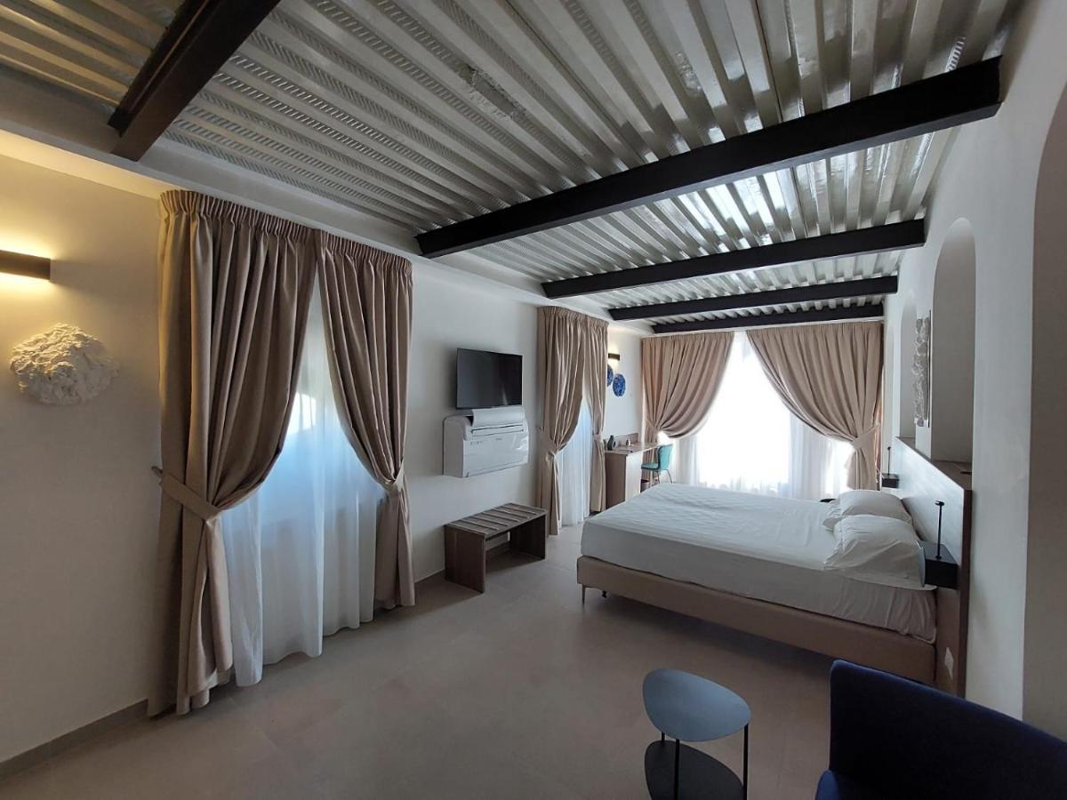 Boutique Hotel Palazzo Donna Iulia 포츠올리 외부 사진