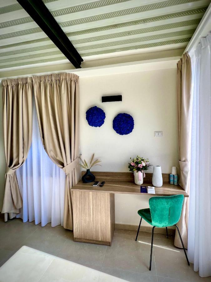 Boutique Hotel Palazzo Donna Iulia 포츠올리 외부 사진