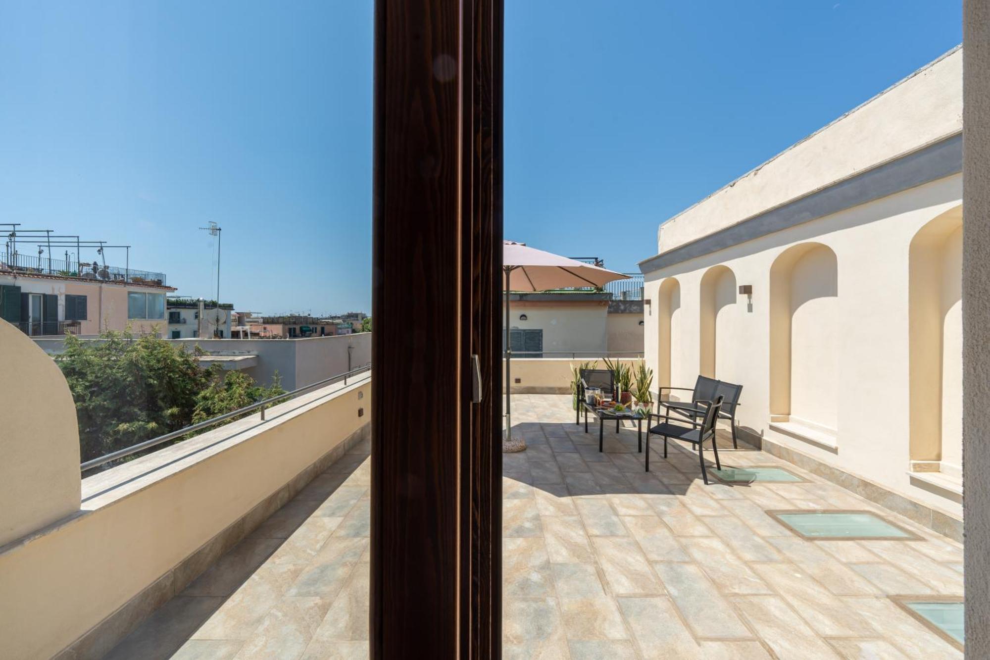 Boutique Hotel Palazzo Donna Iulia 포츠올리 외부 사진