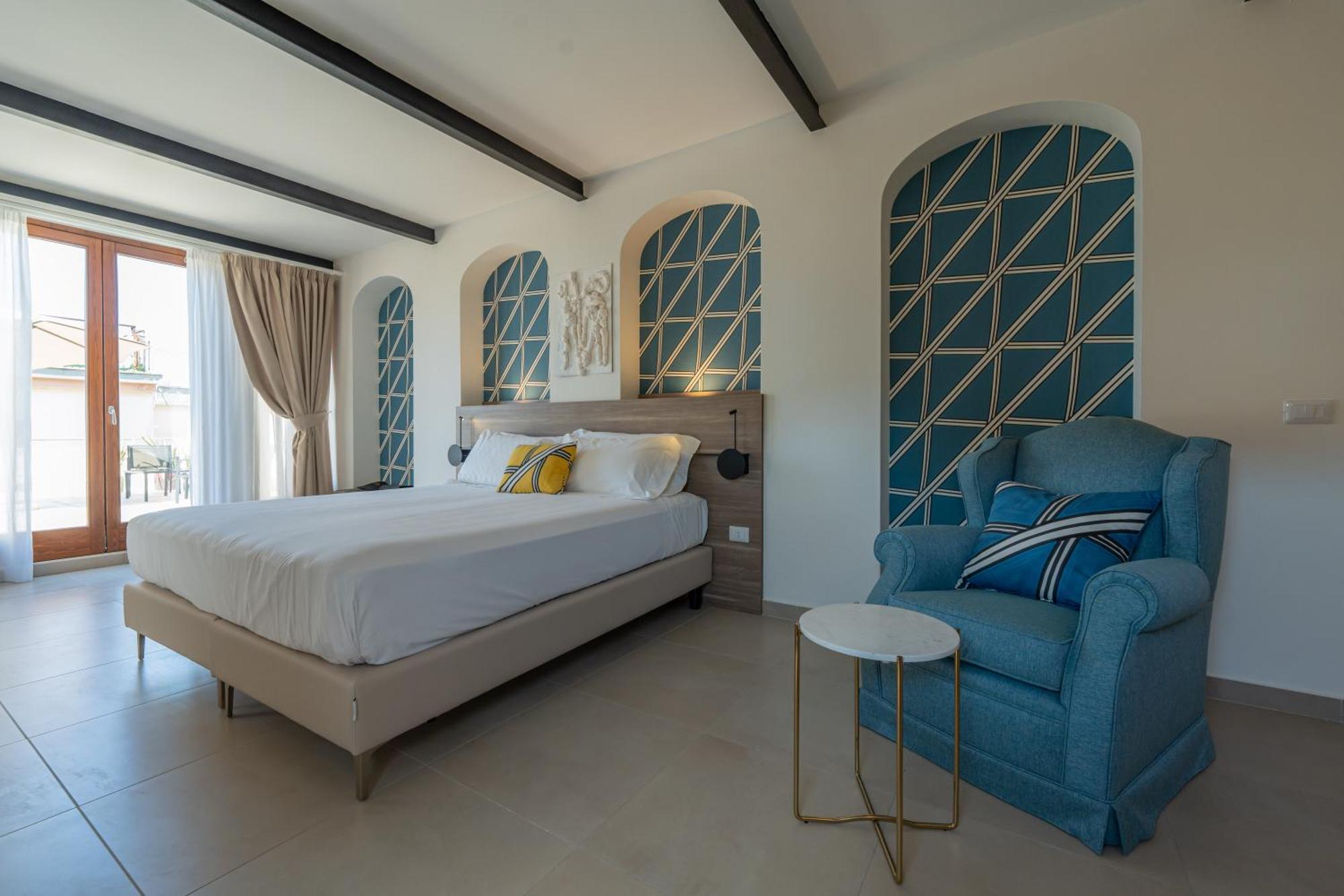 Boutique Hotel Palazzo Donna Iulia 포츠올리 외부 사진