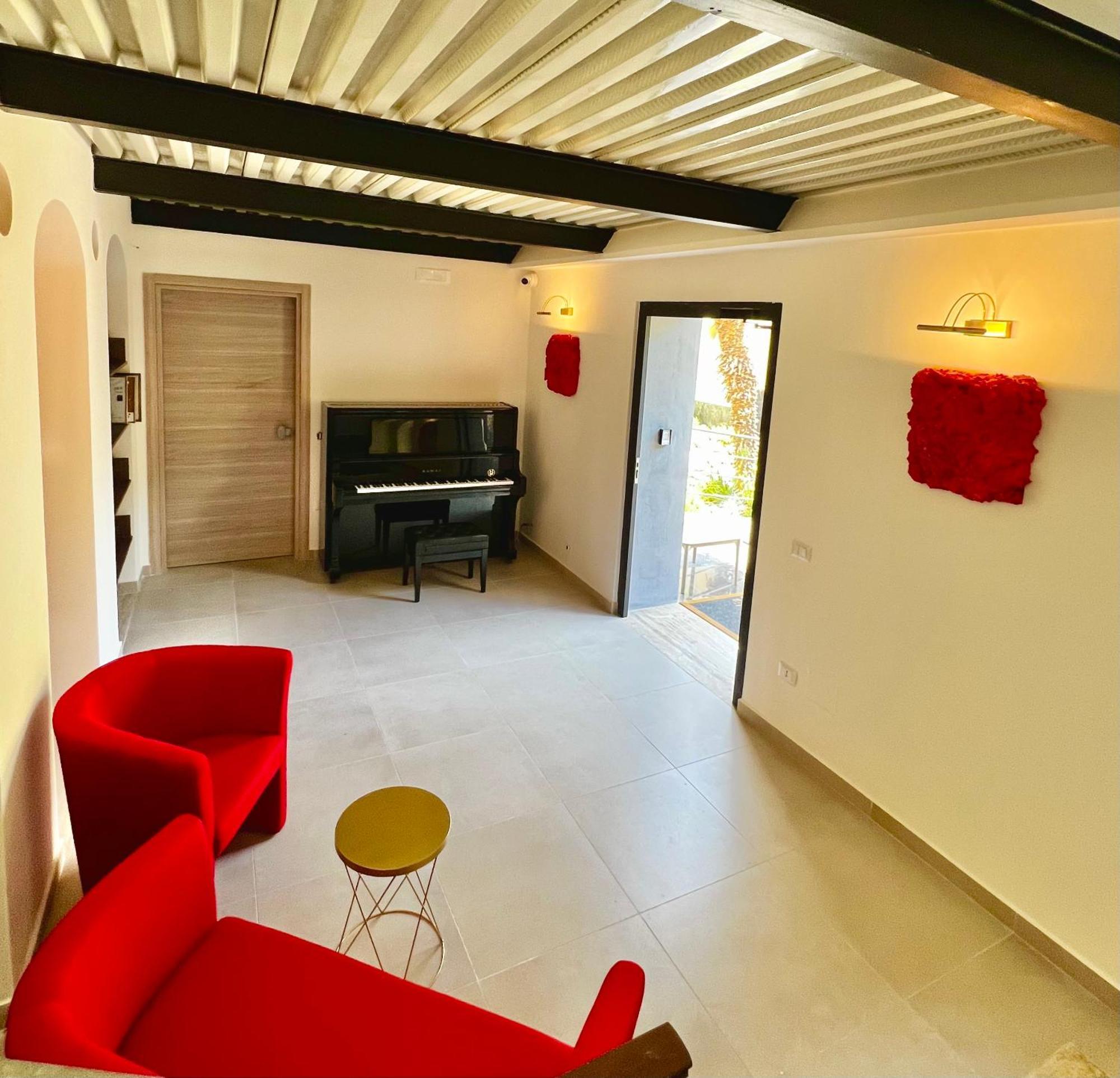 Boutique Hotel Palazzo Donna Iulia 포츠올리 외부 사진